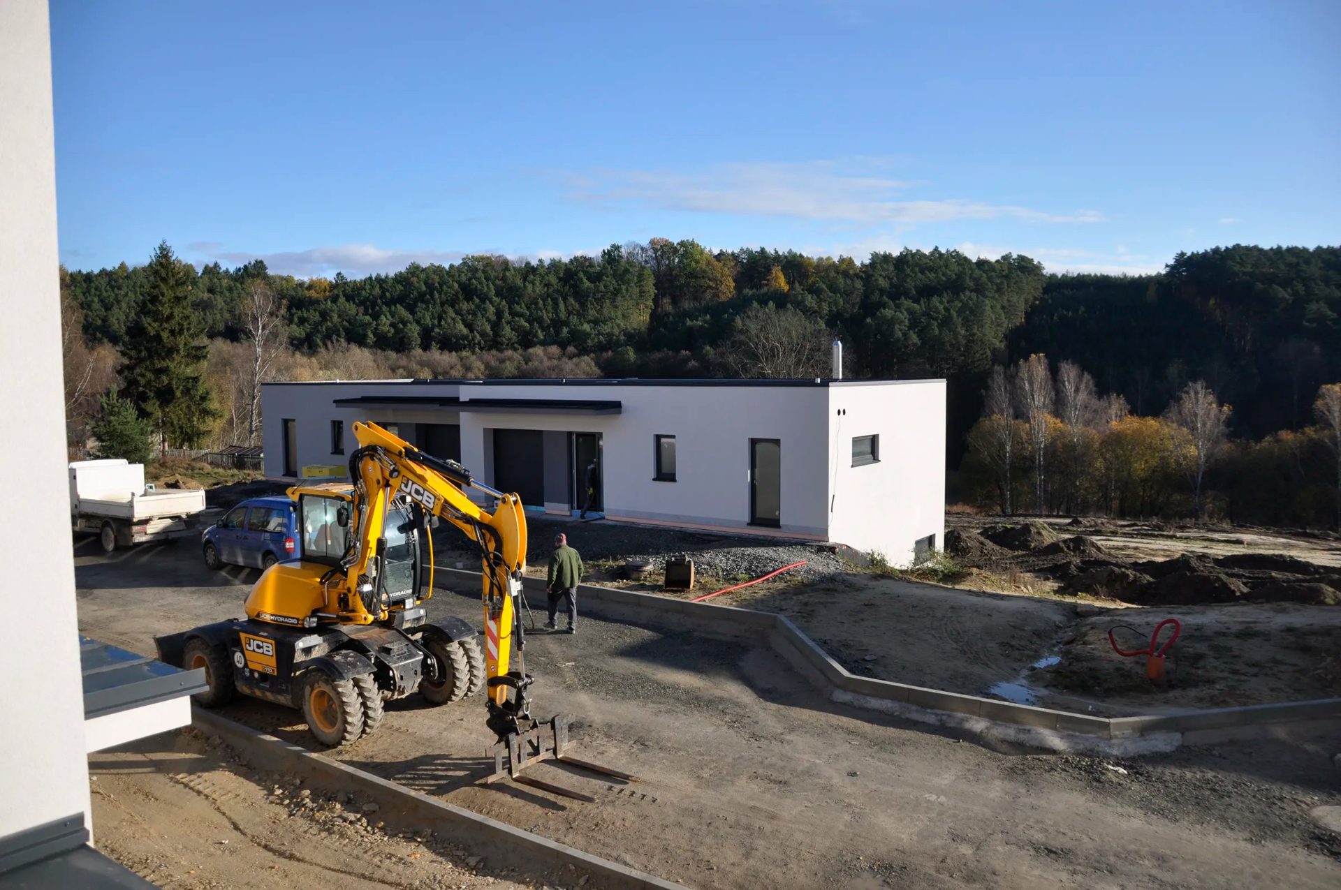 Stavební práce s technikou JCB